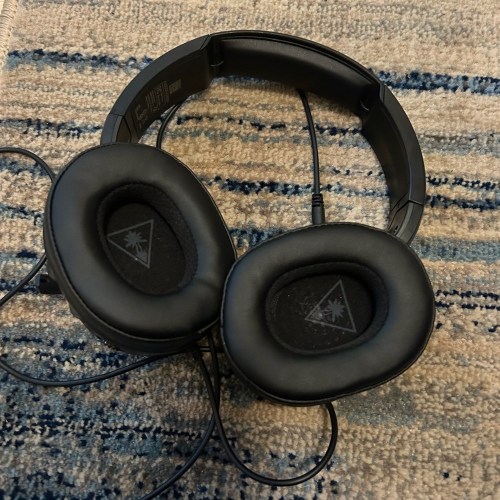 Turtle beach headphone - Picture 2 of 2